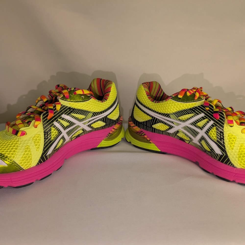 NIB ASICS Gel-Preleus Women's Running Shoes Size 7 - Picture 4 of 8